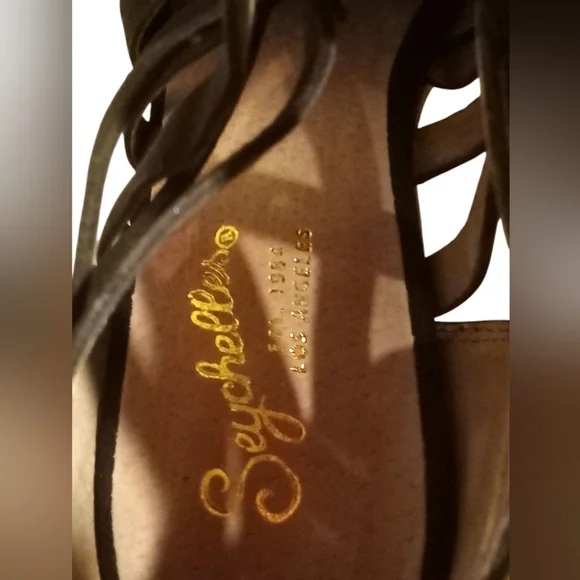 Seychelles Of LA- Shootie, Shoe/Bootie, Black Leather Uppers, Zipper Back, - Picture 5 of 15